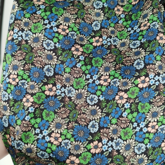 For Love and Lemons Alisa Floral Printed Crop - Picture 6 of 8